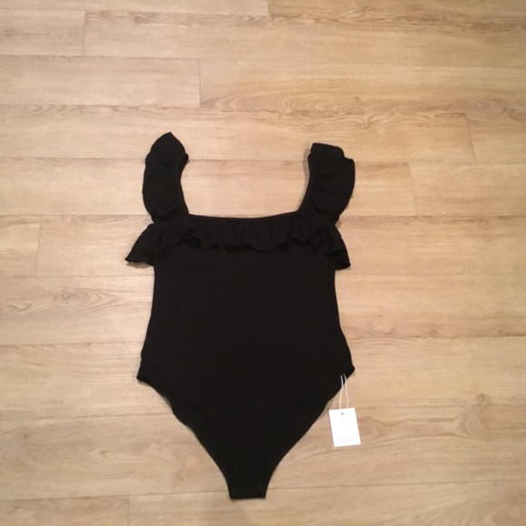 Women’s Ruffle Strap Sleeveless Square Neck Bodysuit Top - Picture 6 of 7